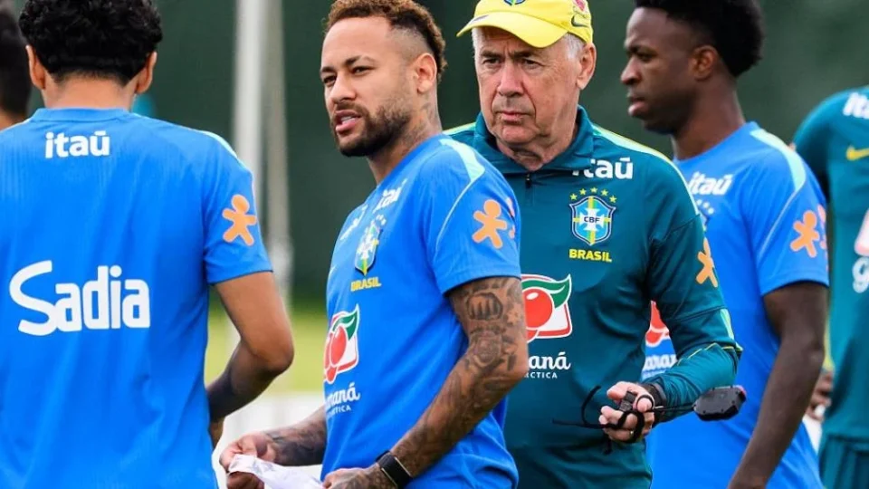Neymar em balada em NY na folga antes de Brasil x Japão