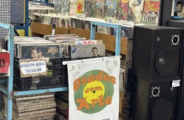 Do streaming para a vitrola: mercado de vinil cresce no Brasil e conquista novas gerações