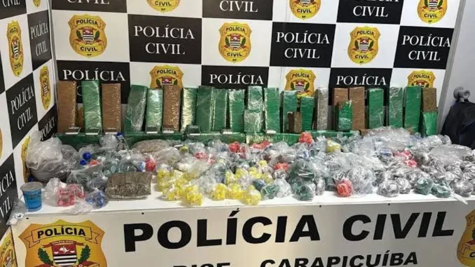 Mulher revela esconderijo de drogas e polícia encontra “casa bomba” com milhares de porções em Barueri