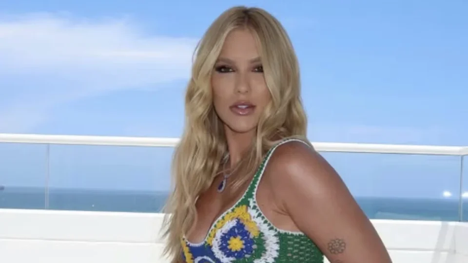 Virgínia Fonseca aposta em look ousado para torcer pelo Brasil sob o calor escaldante de Miami