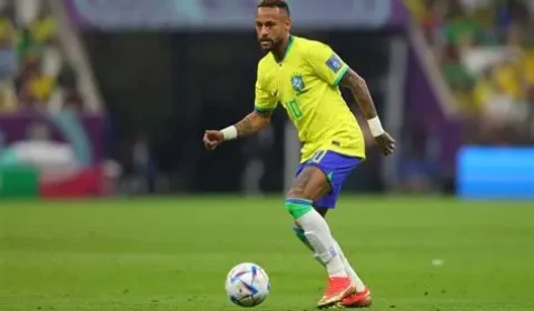 Neymar evolui em recuperação, mas estreia ainda é dúvida
