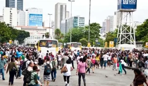 Greve dos rodoviários entra no segundo dia e mantém passageiros em alerta no Rio de Janeiro