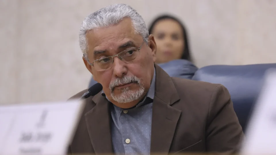 Quem é Senival Moura, vereador preso em operação que investiga lavagem de dinheiro para o PCC em São Paulo