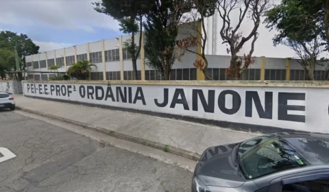 Família denuncia revista vexatória contra adolescente em escola estadual de Santo André
