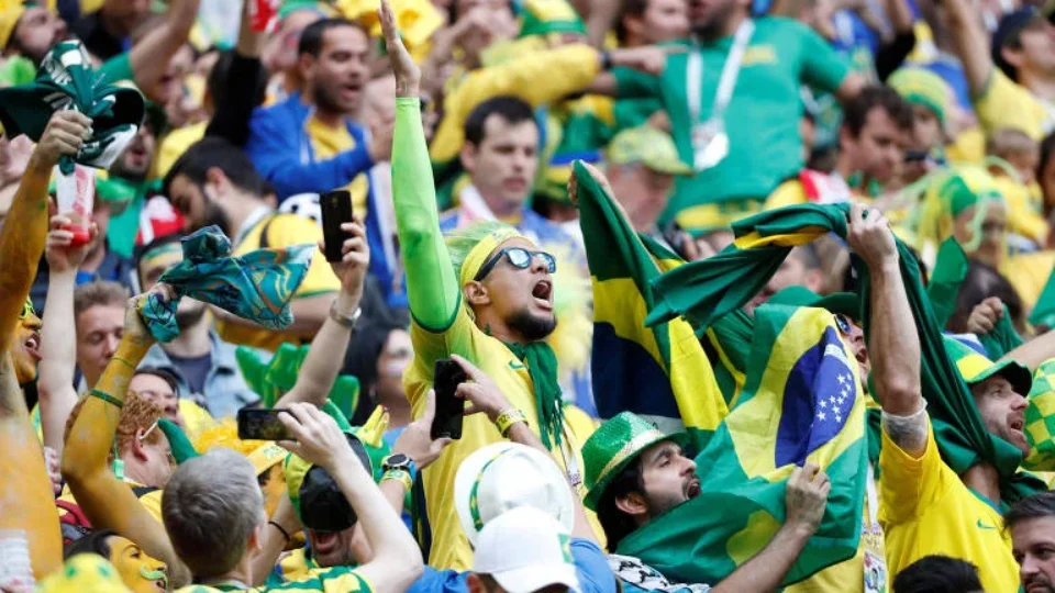 Prefeitura do Rio decreta ponto facultativo na segunda-feira após classificação do Brasil no torneio mundial