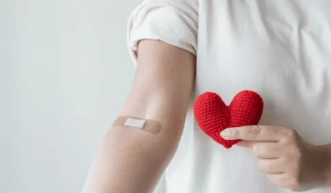 Uma doação pode salvar até quatro vidas: campanha reforça importância dos estoques de sangue