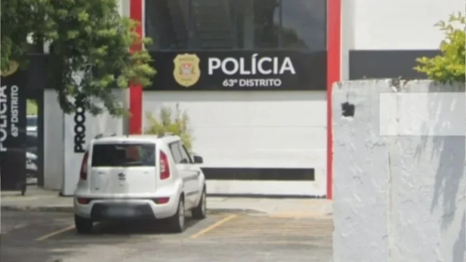 Homem cai do 14º andar após visita misteriosa e caso intriga a polícia em São Paulo