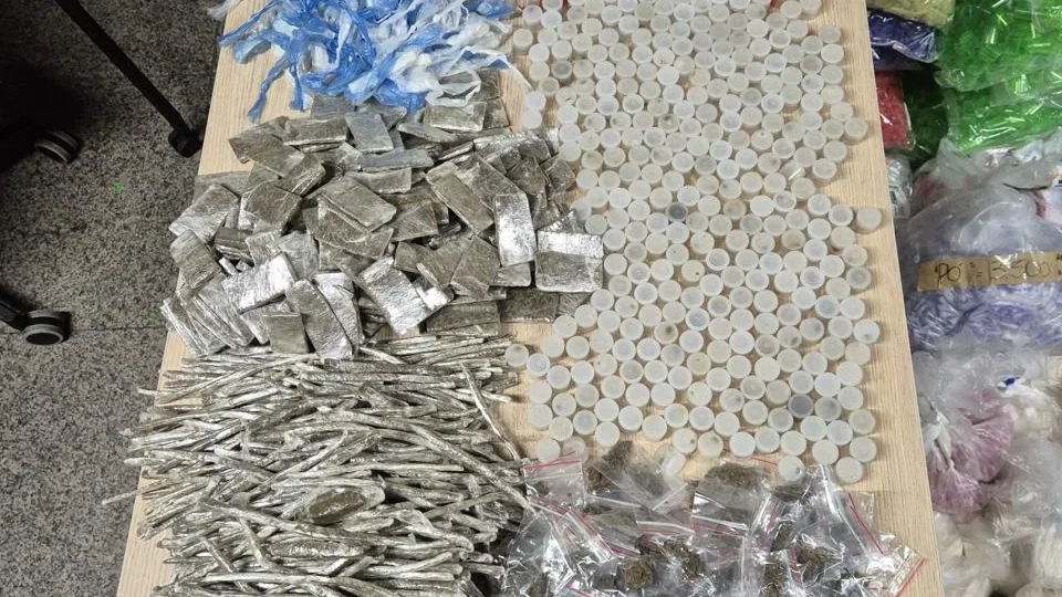 Polícia encontra “casa bomba” e apreende mais de 26 mil porções de drogas na zona sul de São Paulo