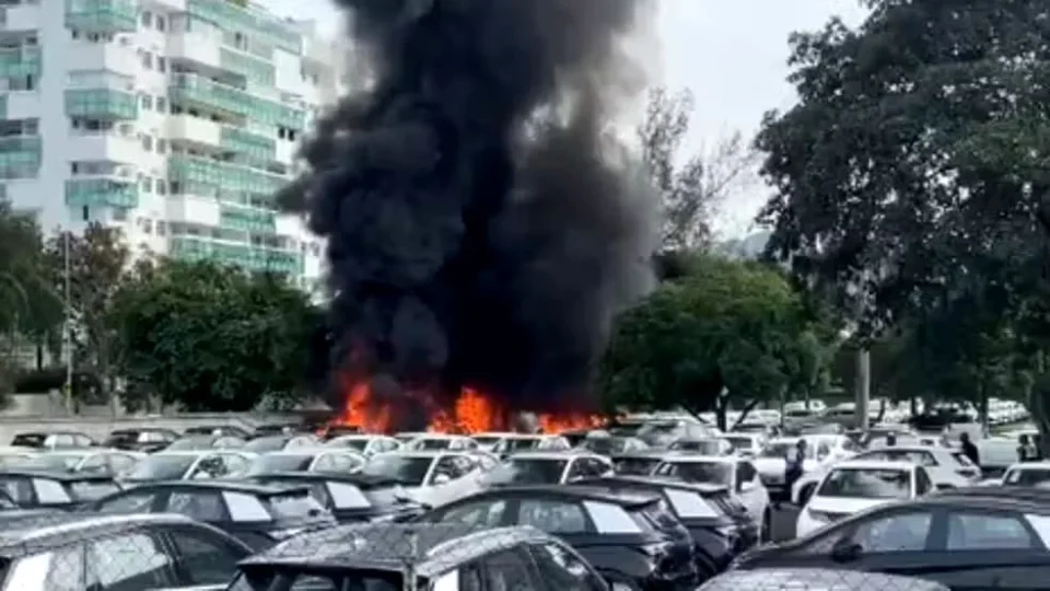 Tragédia aérea no Rio: helicópteros se chocam durante voo e deixam seis mortos