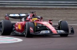 Lewis Hamilton quebra jejum histórico e conquista primeira vitória com a Ferrari