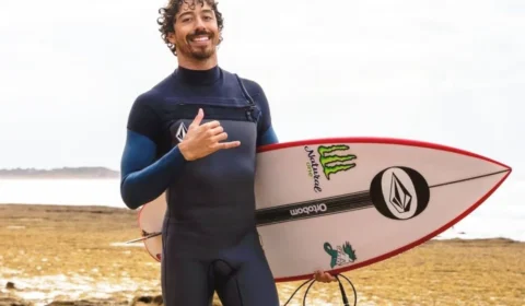 Yago Dora vence Ethan Ewing e conquista bicampeonato histórico em Saquarema
