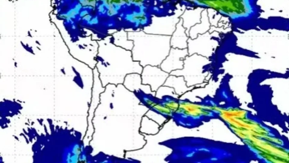 Nova frente fria avança pelo Brasil e traz risco de temporais e alagamentos no Sul e no Norte nesta terça-feira