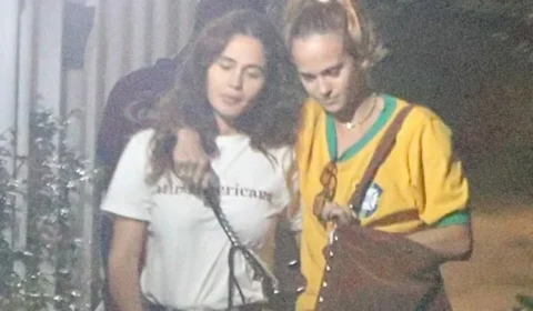 Nanda Costa é vista com Emilie Rey após vitória do Brasil e alimenta rumores de romance