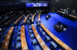 Senado deve votar PEC de aposentadoria especial para agentes de saúde nesta terça (30)