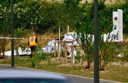 Queda de avião de paraquedismo mata 11 em cidade francesa
