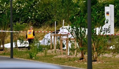Queda de avião de paraquedismo mata 11 em cidade francesa
