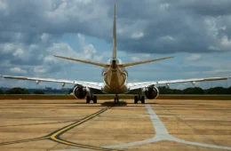 Petrobras reduz preço do querosene de aviação em 14,2%