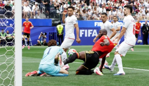 Seleção iraniana de futebol empata 0 a 0 com Bélgica