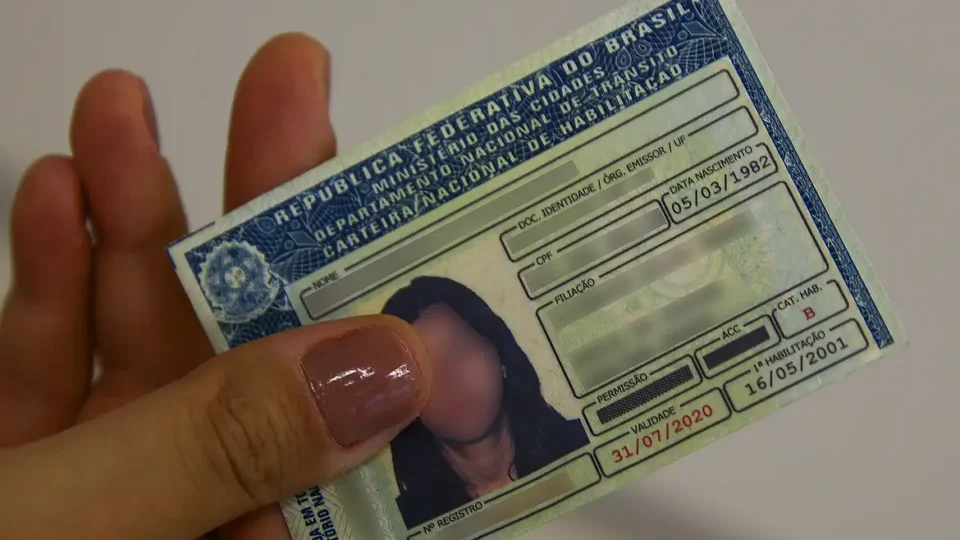 Lula sanciona lei que garante renovação automática e gratuita da CNH para bons motoristas