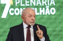 Lula é desaprovado por 48,5% e aprovado por 46,5%, aponta pesquisa Meio/Ideia