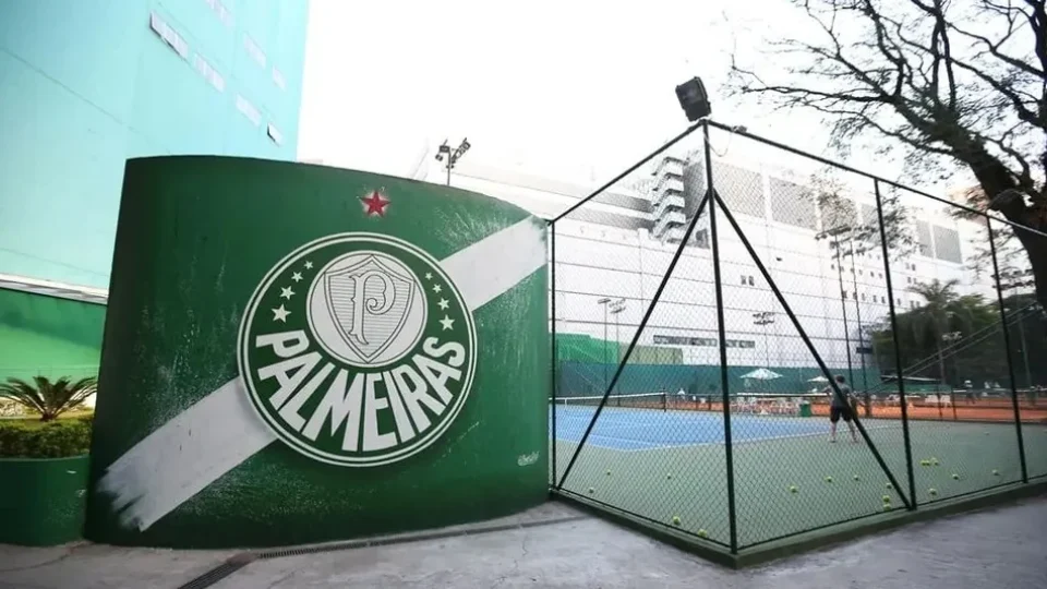Menina de 4 anos denuncia abuso sexual dentro do Clube Social do Palmeiras; associado é suspenso