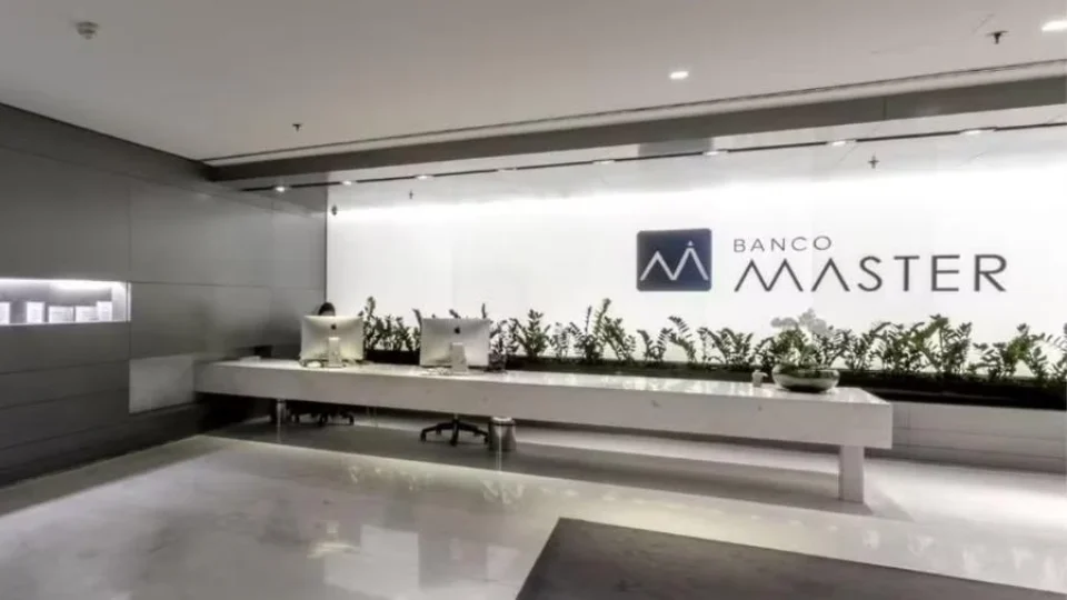 Pesquisa mostra que 54% atribuem ao governo Lula a responsabilidade pelo caso Banco Master
