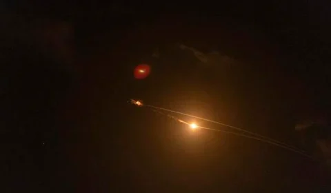 Irã ataca o norte de Israel após bombardeio em Beirute; Tel Aviv promete retaliação