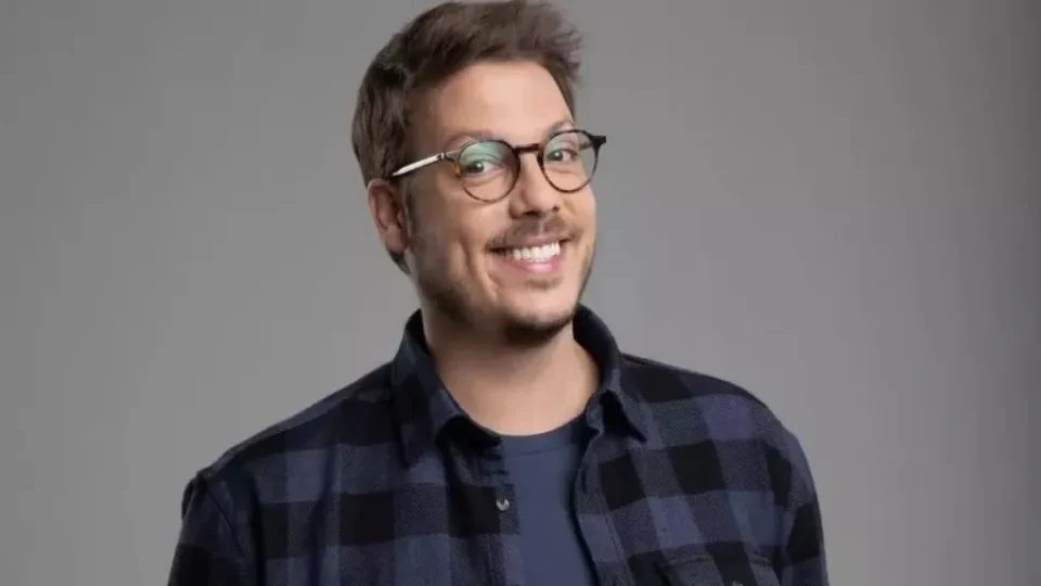 Fábio Porchat alfineta Boninho ao vivo e comentário sobre salário vira assunto nas redes
