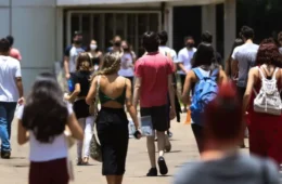 Universidades brasileiras perdem espaço em ranking global e acendem alerta para ensino superior