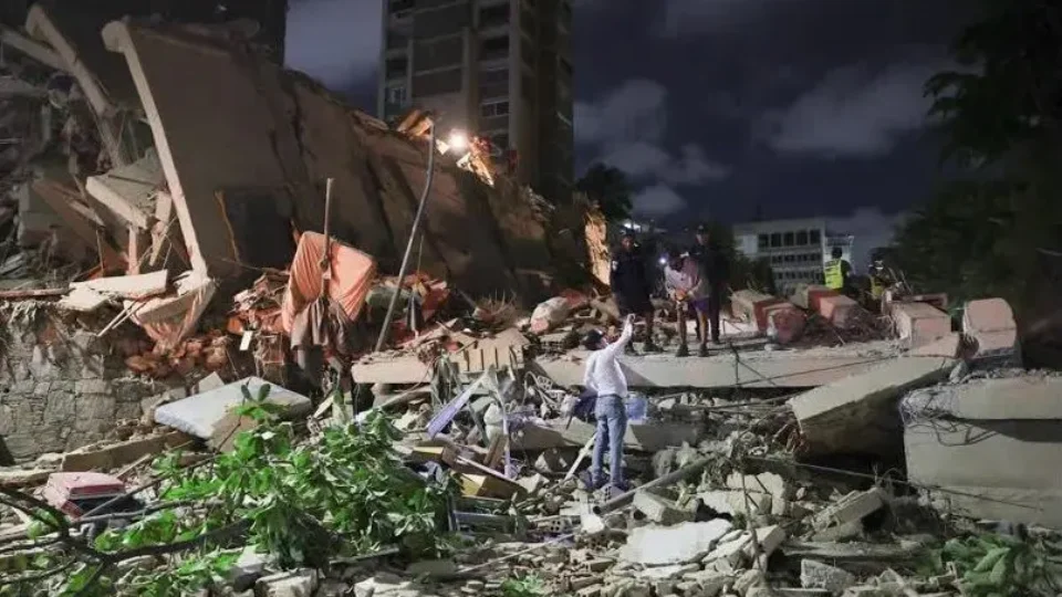 Terremotos devastam a Venezuela, deixam 32 mortos e 700 feridos e país fica em estado de emergência