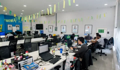 Empresa é obrigada a liberar funcionários para assistir aos jogos da Seleção? Entenda o que diz a lei