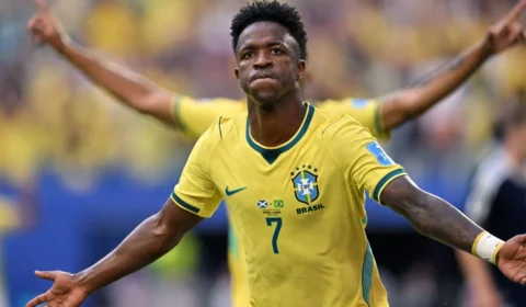 Vini Jr. é eleito o 3º melhor jogador da fase de grupos do Mundial 2026