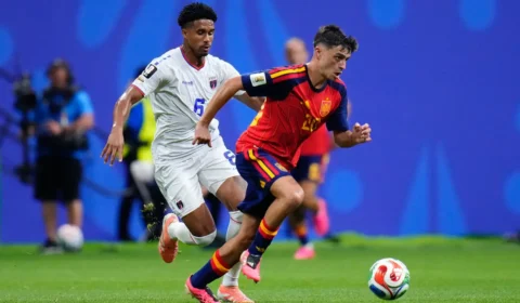 Críticas ao torneio mundial com 48 seleções perdem força após zebras e jogos emocionantes