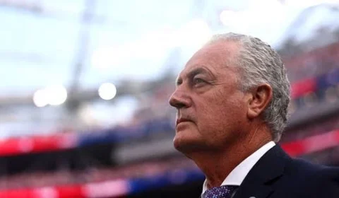 Técnico do Paraguai detona preço de ingressos e pausas para hidratação na Copa do Mundo