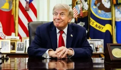 Trump manda postos baixar gasolina e aciona Justiça