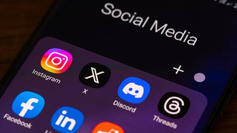 Reportagem Especial: Redes sociais superam TV e se tornam principal fonte de informação da população