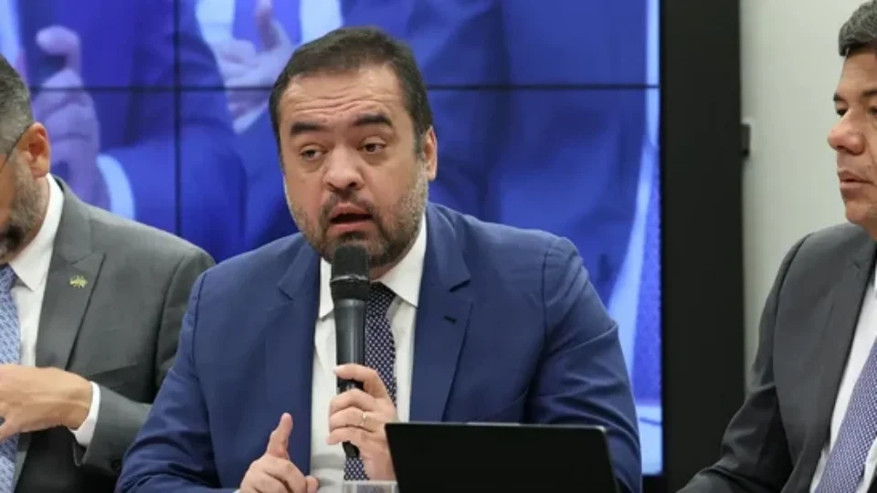 TSE mantém condenação de Claudio Castro à inelegibilidade
