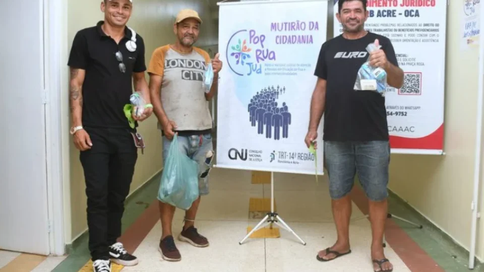 AGU participa de mutirão de atendimento à população de rua no Acre