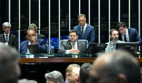 Senado anula norma sobre aborto legal em crianças vítimas de estupro