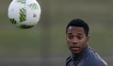 Robinho: defesa pede ao STF retirada da hediondez do crime de estupro