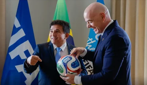 Ministro do Esporte entrega marco regulatório do Mundial Feminino 2027