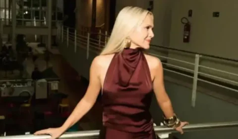 Eliana chora ao se despedir temporariamente das tardes de domingo na Globo por conta de torneio de futebol nos EU