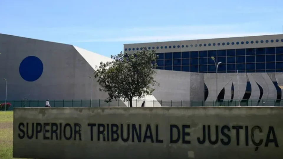 STJ relativiza estupro de vulnerável e mantém absolvição de acusado