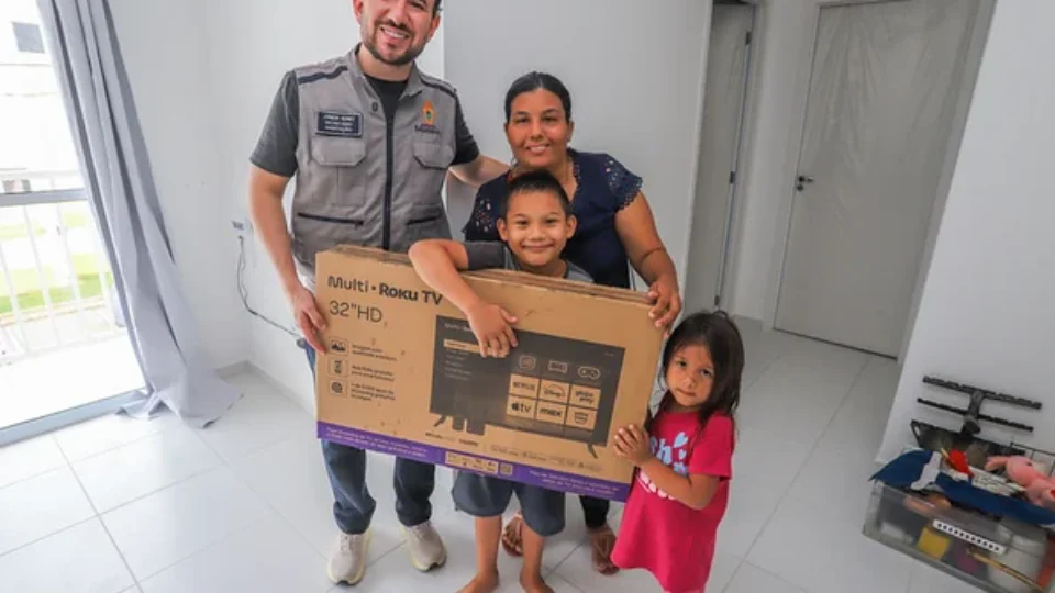 Prefeitura de Manaus garante mais dignidade às 192 famílias do Morar Melhor 14 com entrega de mobílias
