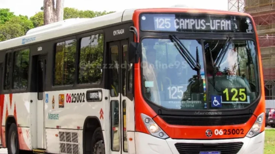 Prefeitura de Manaus amplia atendimento do transporte coletivo na Ufam e atende reivindicações de estudantes