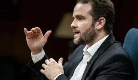 PEC das Igrejas pode elevar alíquota da reforma tributária em 1 ponto percentual, diz Durigan