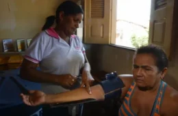 CCJ do Senado aprova aposentadoria especial para agentes de saúde
