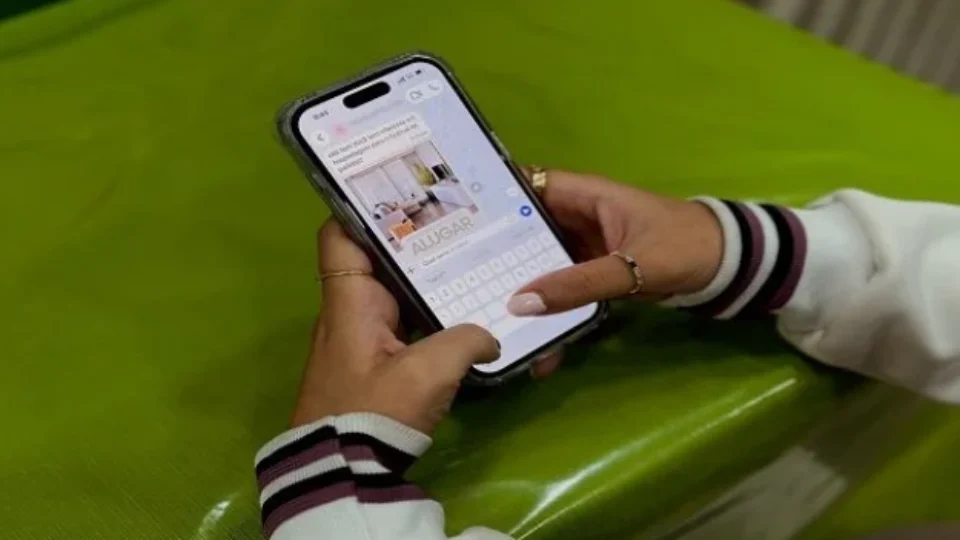 Delegada de polícia reforça orientações para evitar golpes em compras de ingressos, hospedagens e passagens para o Festival de Parintins/2026. VEJA VÍDEO