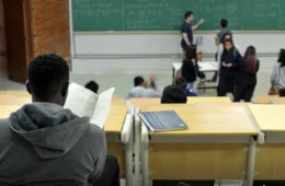 Instituições têm até 15 de junho para aderir ao Fies do 2º semestre