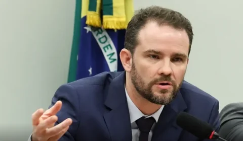 Compromisso é não deixar que pauta-bomba prejudique país, diz Durigan